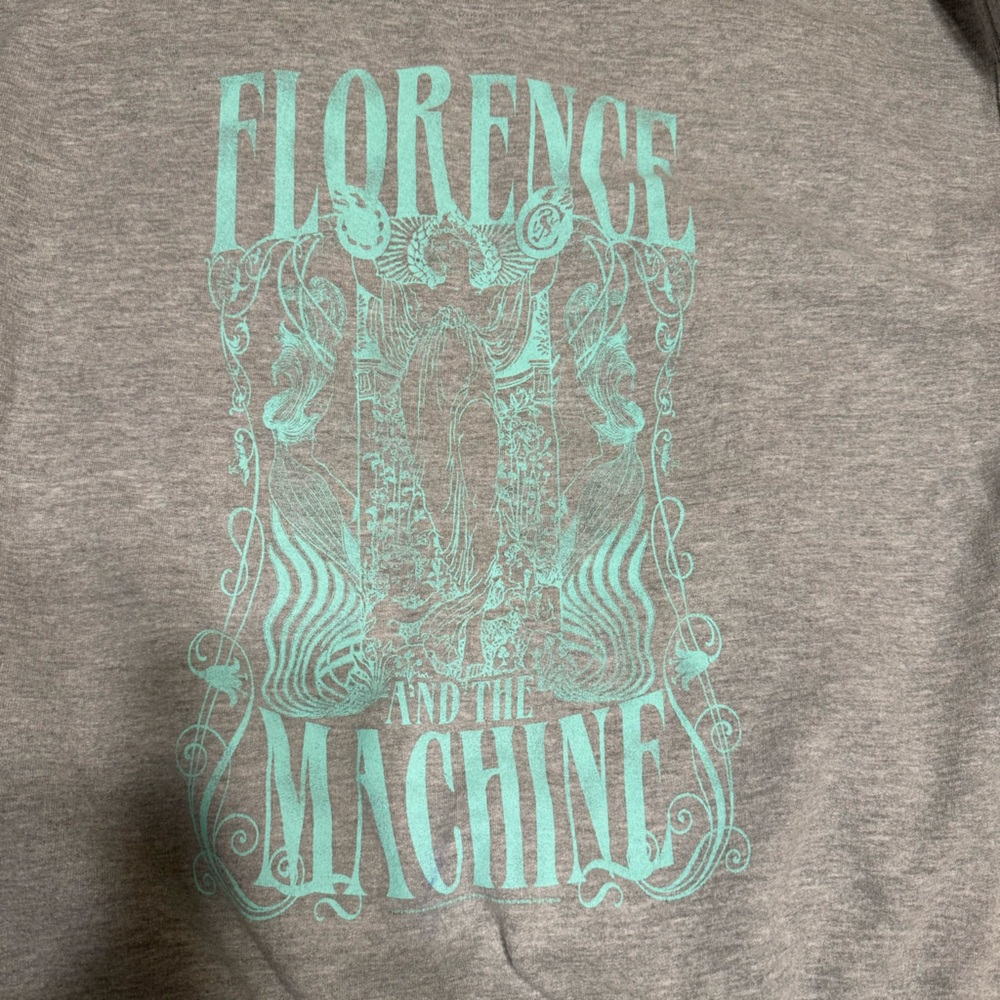 Light Heather Grey Crewneck Florence and the Machine size extra large